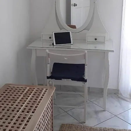 Athina Apartment *